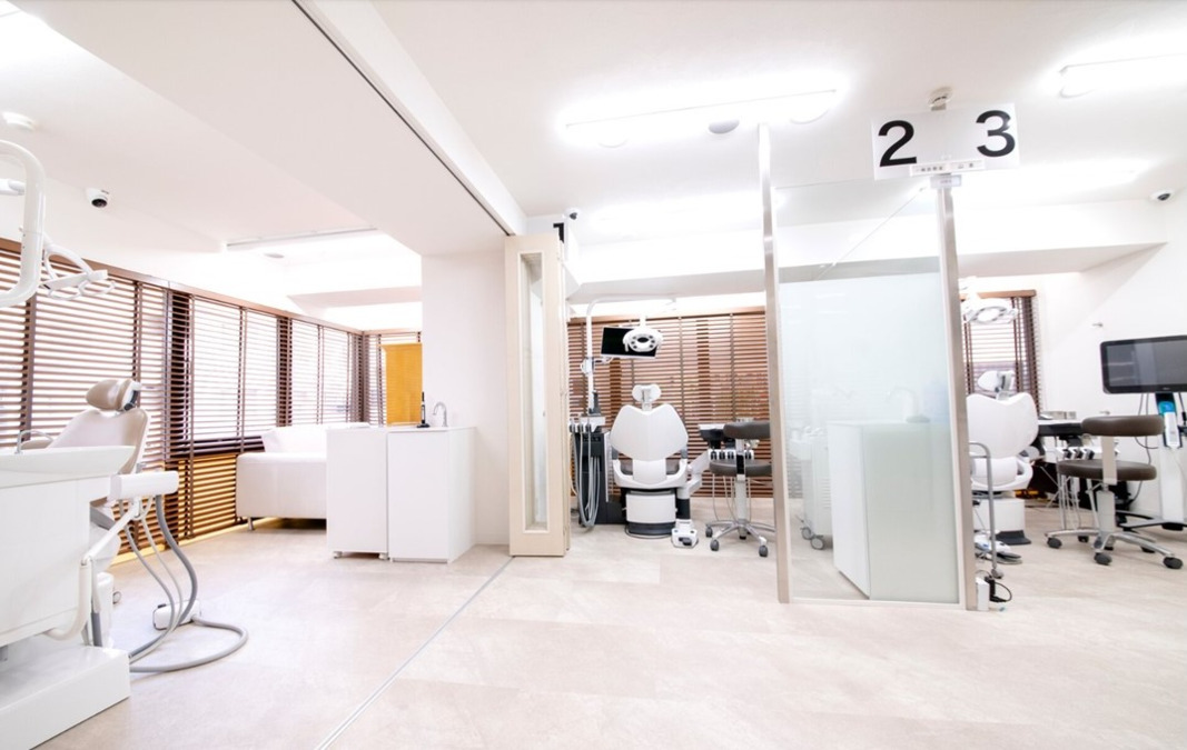 矯正・自由が丘歯科室(歯科医師の求人)の写真2枚目: