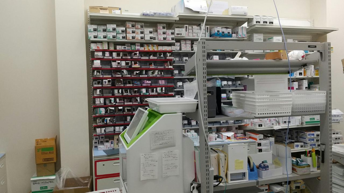 キリン堂薬局 交野店（薬剤師の求人）の写真2枚目：キリン堂薬局 交野店の内観