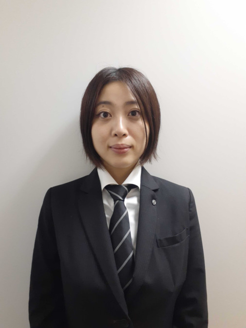 おくりびとのお葬式-稲城駅前サロンの写真3枚目：女性営業スタッフも在籍