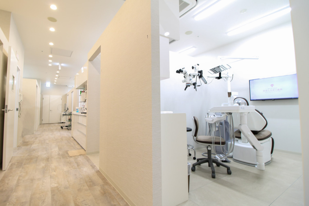 表参道しらゆり歯科（歯科助手の求人）の写真3枚目：