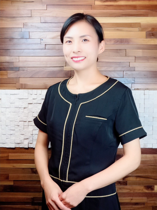 Ol fallen(エステティシャン/セラピストの求人)の写真2枚目:ベテランスタッフが優しく指導致します。