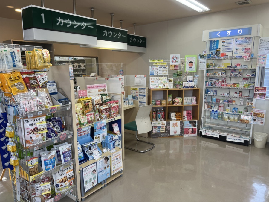 ファーマライズ薬局 卸町店（薬剤師の求人）の写真4枚目：卸町店　投薬カウンター