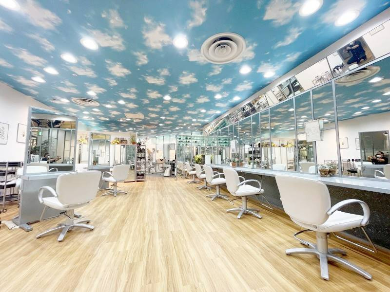 ヘアーカッティングガーデン ジャック・モアザン 大宮店（美容師の求人）の写真2枚目：