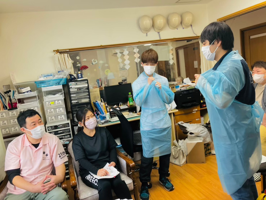 グループホームたみの里　静岡与一（介護職/ヘルパーの求人）の写真12枚目：研修の様子