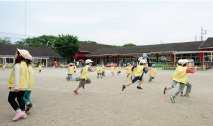 認定こども園 フォレストリリー リリーの森幼稚園（幼稚園教諭の求人）の写真3枚目：