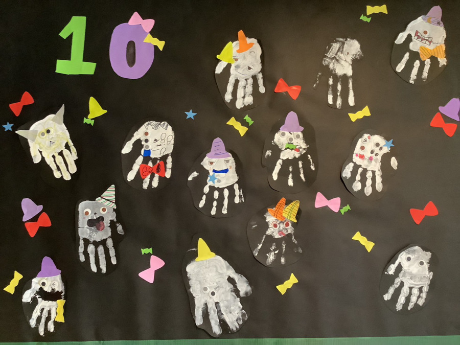 たすきっず(児童指導員/指導員の求人)の写真5枚目:可愛い手形オバケのカレンダー!