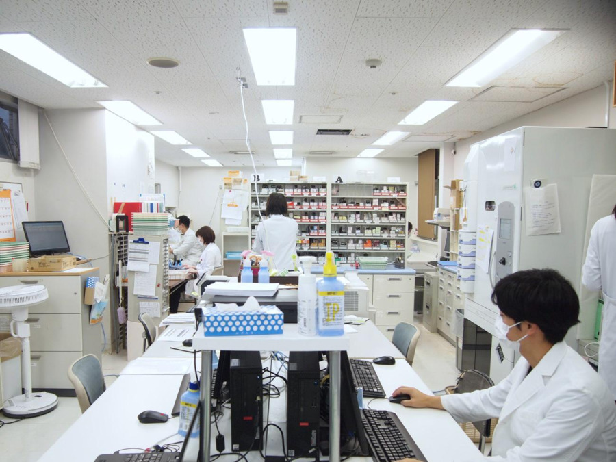 宗像水光会総合病院（薬剤師の求人）の写真2枚目：宗像水光会総合病院 調剤室
