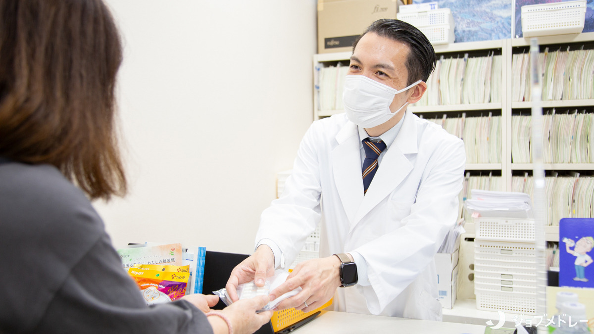 ユニカム醍醐薬局（薬剤師の求人）の写真12枚目：丁寧な説明を心がけています