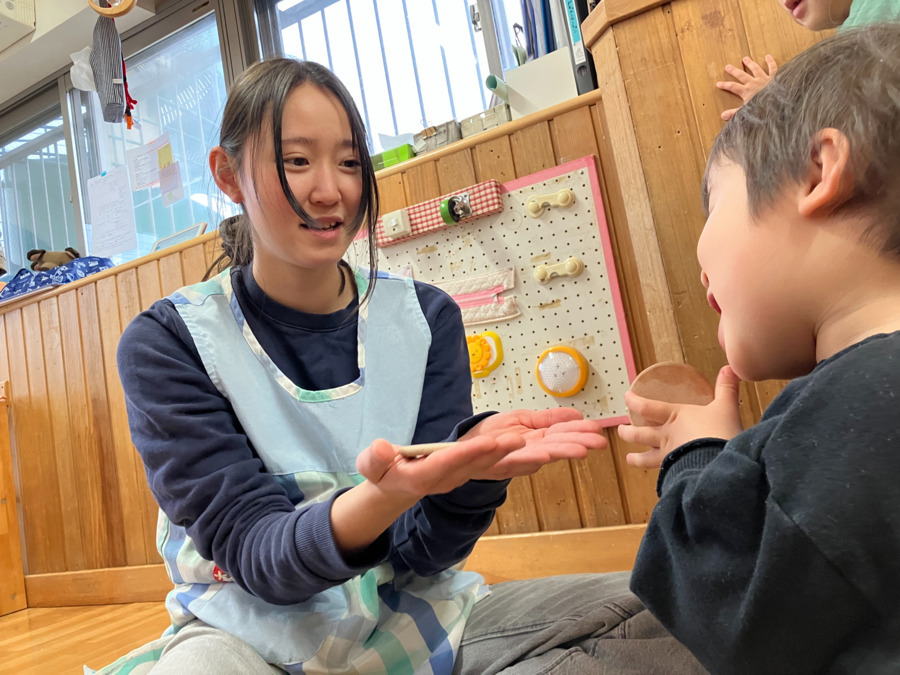 烏山杉の子保育園(保育補助の求人)の写真2枚目:
