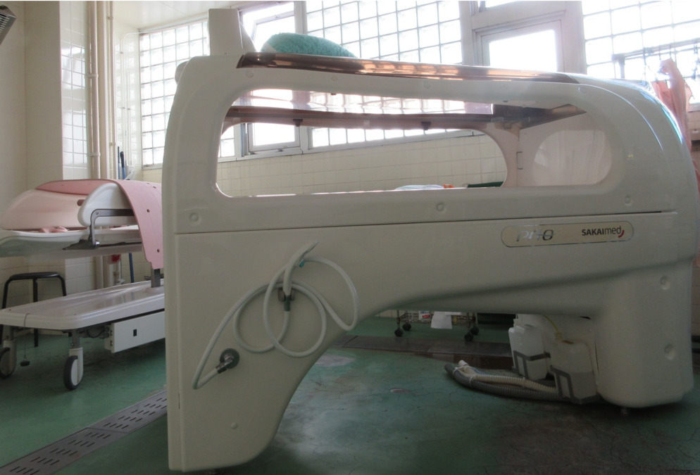 介護付き有料老人ホーム　サンライズ茂原（調理師/調理スタッフの求人）の写真4枚目：弊社の特浴で使用しているミスト浴槽（ストレッチャー浴槽）です。