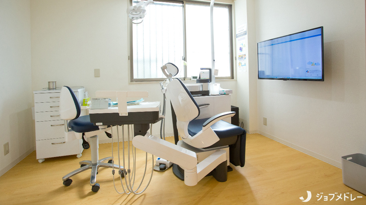 とうだい歯科クリニック（歯科衛生士の求人）の写真10枚目：プライバシーに配慮した個室診療室もご用意しています