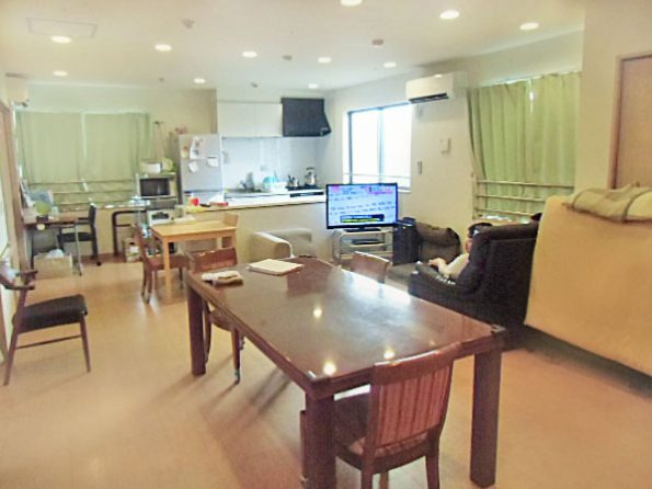 グラシア下溝（生活支援員の求人）の写真3枚目：食事や洗濯など、日々の生活を支えて頂ける方を募集しています