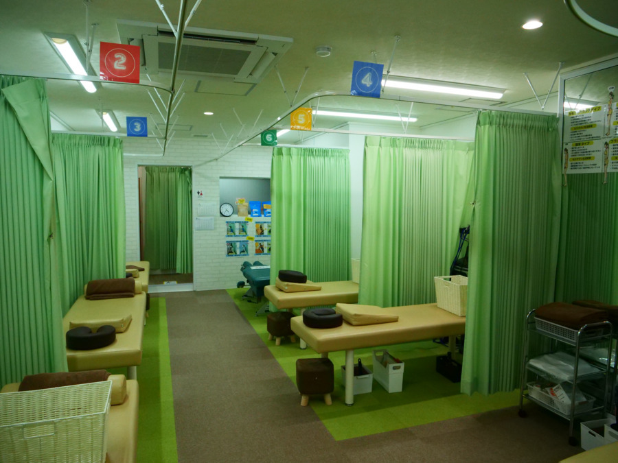 すずらんスタイル鍼灸整体院 阿佐ヶ谷院の写真2枚目:清潔な院内