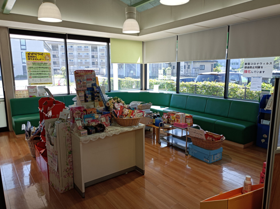 溝上薬局 下小郡店（薬剤師の求人）の写真3枚目：