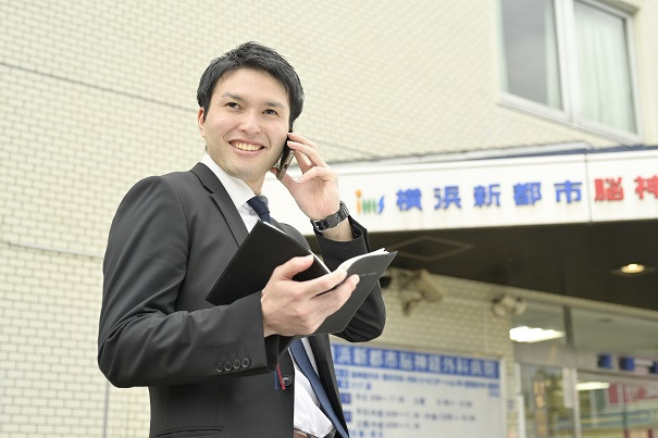 横浜新都市脳神経外科病院（医療事務/受付の求人）の写真2枚目：