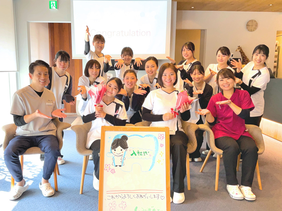 医療法人芳幸会しみず歯科（歯科助手の求人）の写真2枚目：