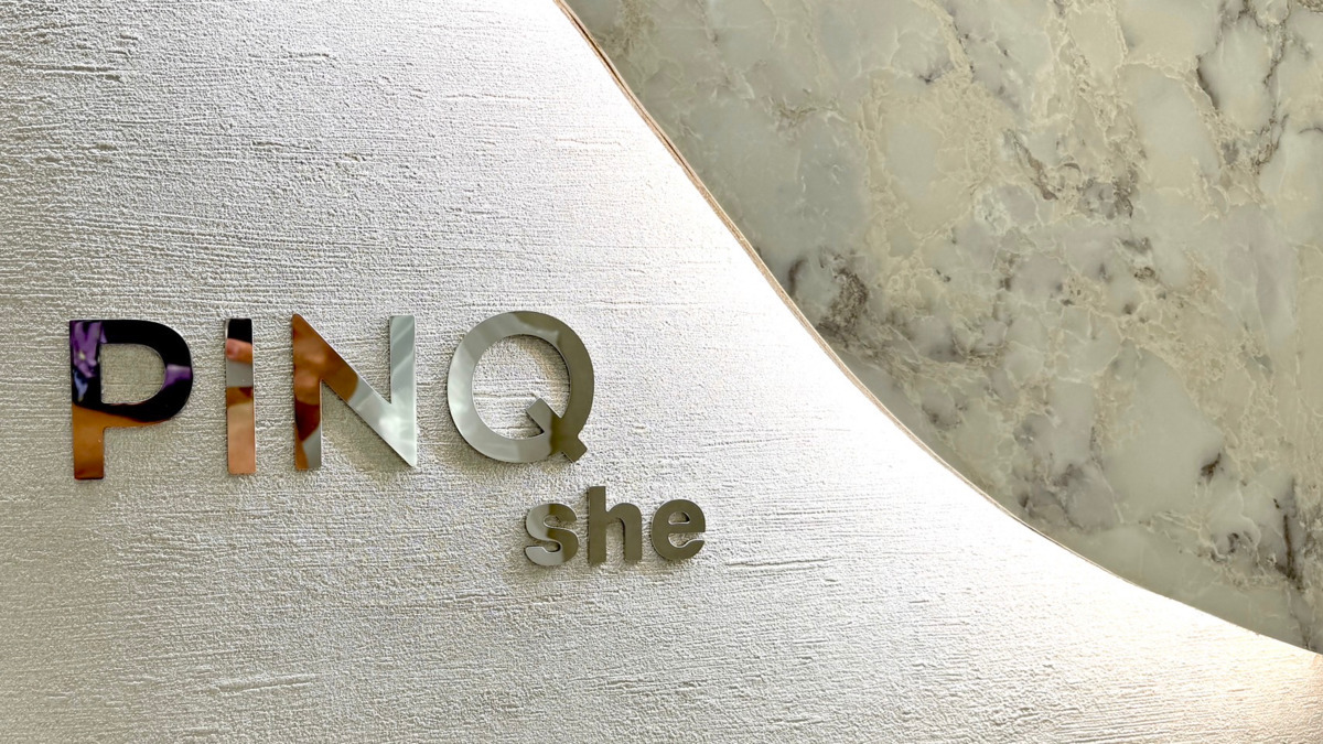 PINQ she by ANGELICAの写真3枚目：