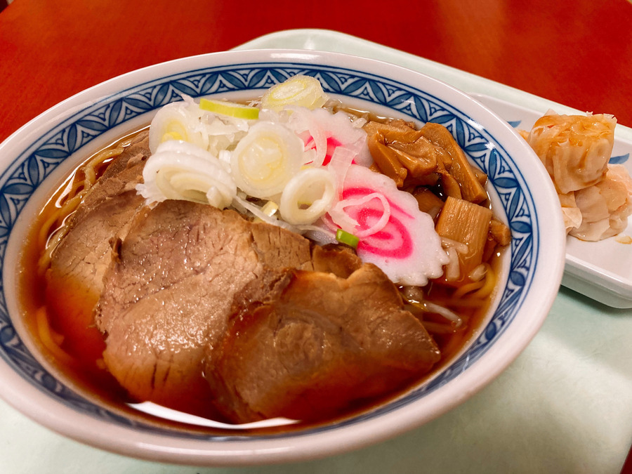 クラシックレジデンス江戸川台の写真36枚目：食事自慢の施設です！厚切りチャーシュー５枚入り！！