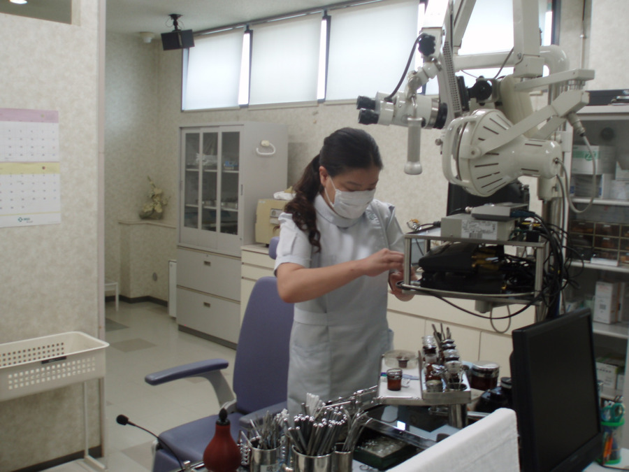 医療法人社団日々希会都筑耳鼻咽喉科クリニック（看護助手の求人）の写真3枚目：広く清潔で働きやすい診察室です。