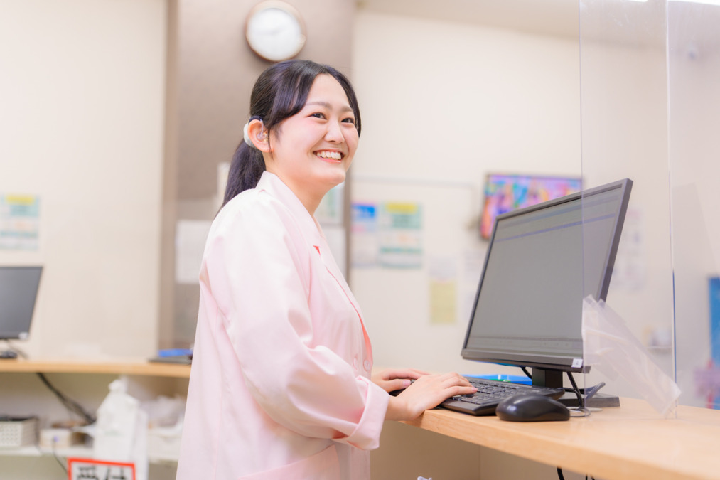 パンダ薬局 六町店の写真