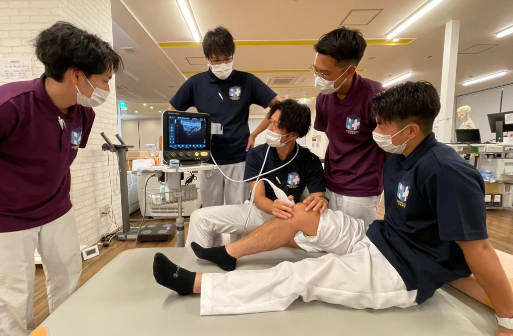 はせがわ整形外科（作業療法士の求人）の写真5枚目：超音波エコーを用いた運動療法を行うなど最新の知見を取り入れています