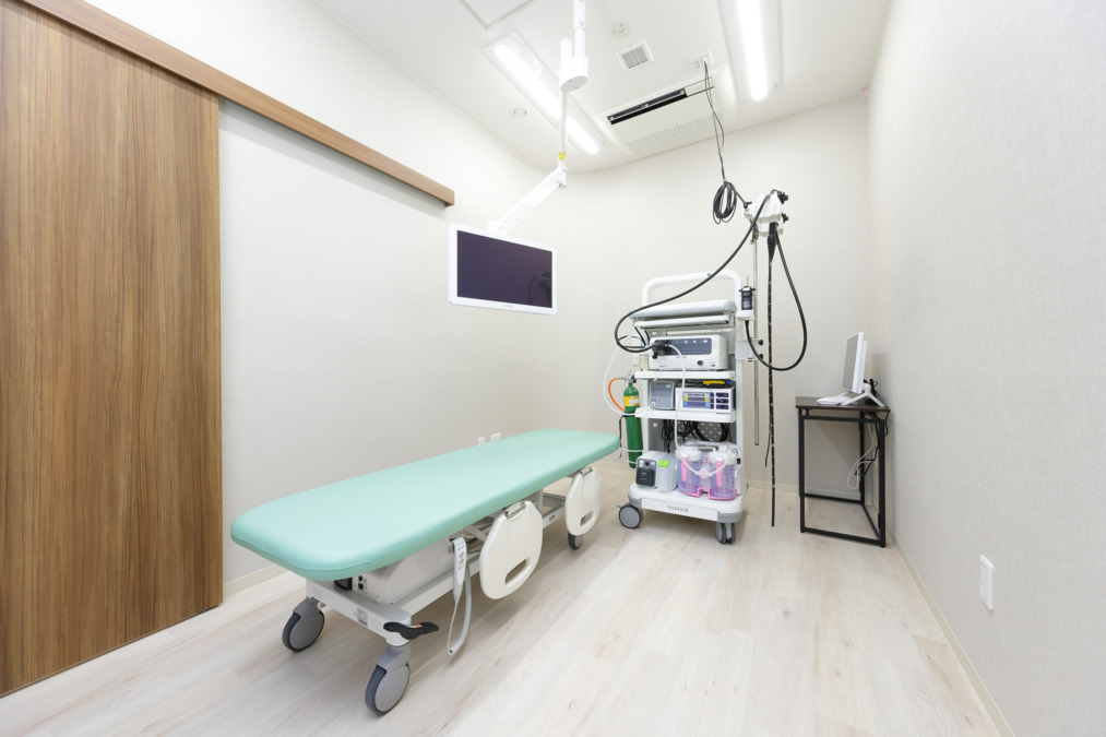 後楽園胃腸内視鏡クリニック（看護師/准看護師の求人）の写真5枚目：内視鏡室。院長こだわりの動線の良さで働きやすい環境です。