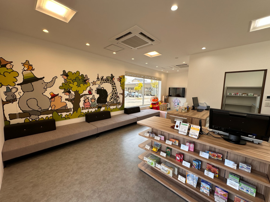 はなちゃん薬局富山店（薬剤師の求人）の写真2枚目：