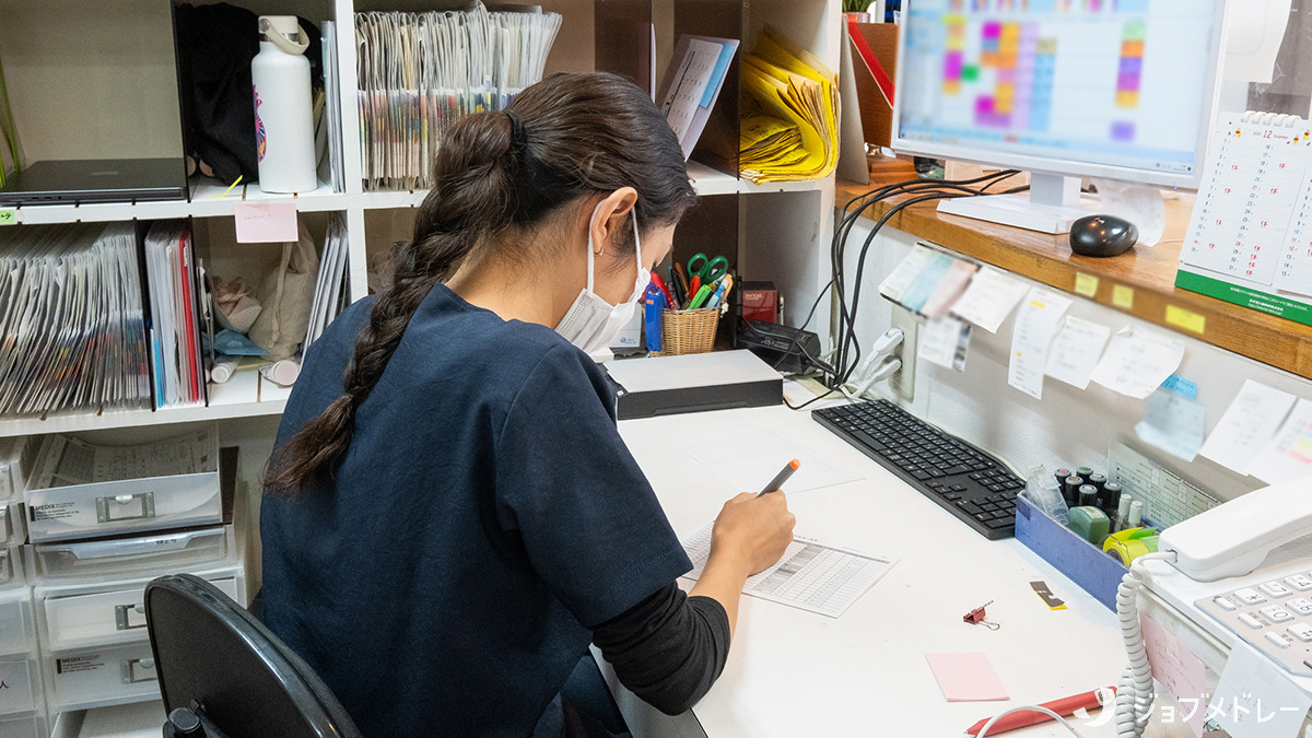 わたなべ歯科クリニック(歯科医師の求人)の写真6枚目:患者様一人ひとりに丁寧に対応しています