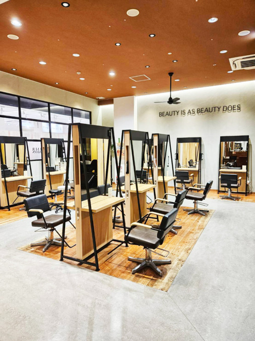 TEN AVEDA プライムツリー赤池店（美容師の求人）の写真2枚目：