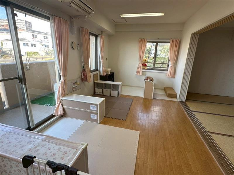 彩都友紘会病院内 こすもす保育園の写真8枚目: