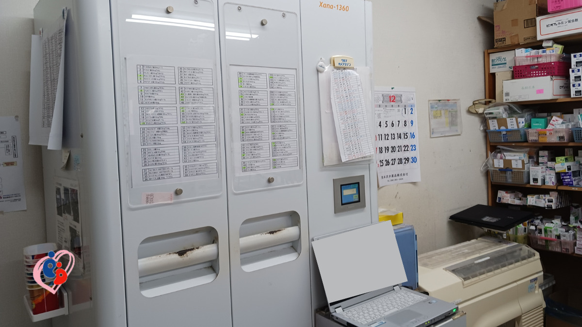 くじら薬局（薬剤師の求人）の写真5枚目：自動分包機