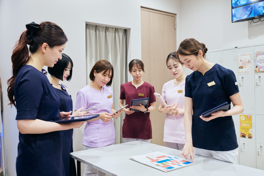 聖心美容クリニック 札幌院（看護師/准看護師の求人）の写真2枚目：和を大事にするスタッフが多く、ワンチームで業務を進める文化があります！