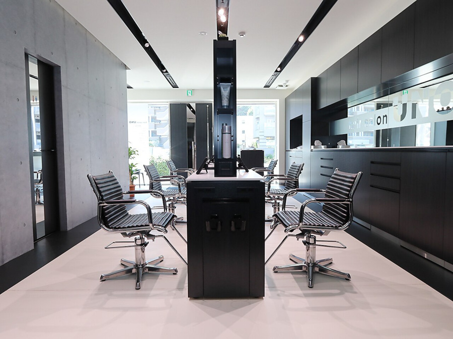 hair salon UNO 新百合ヶ丘店の写真2枚目：