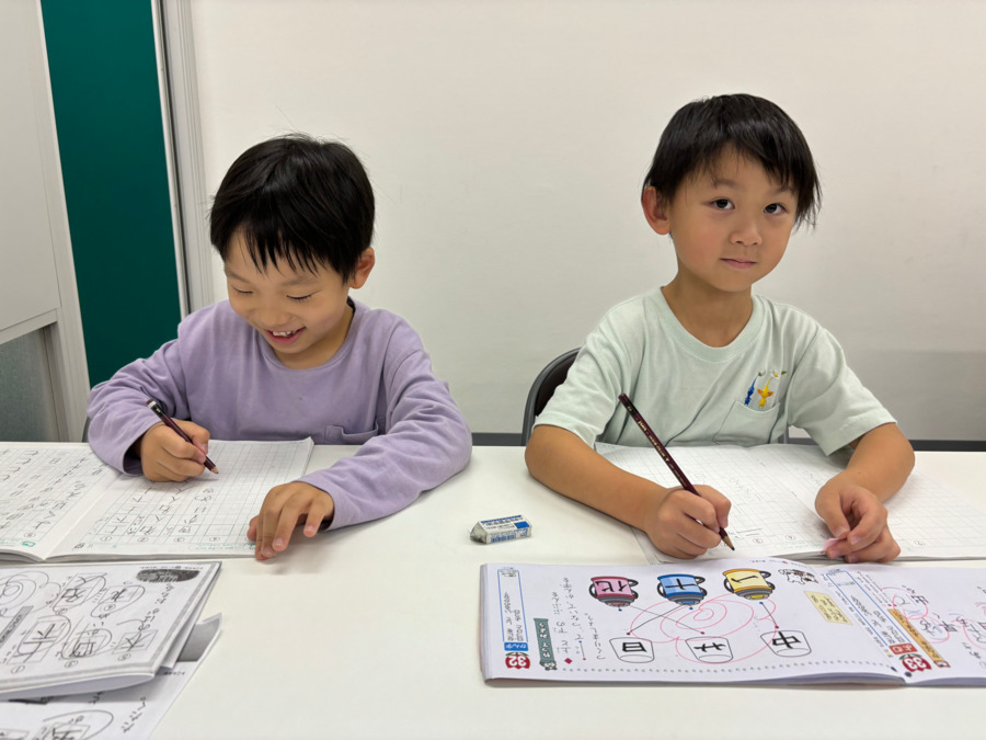 民間学童Happy Kids大宮駅前校（放課後児童支援員/学童指導員の求人）の写真3枚目：