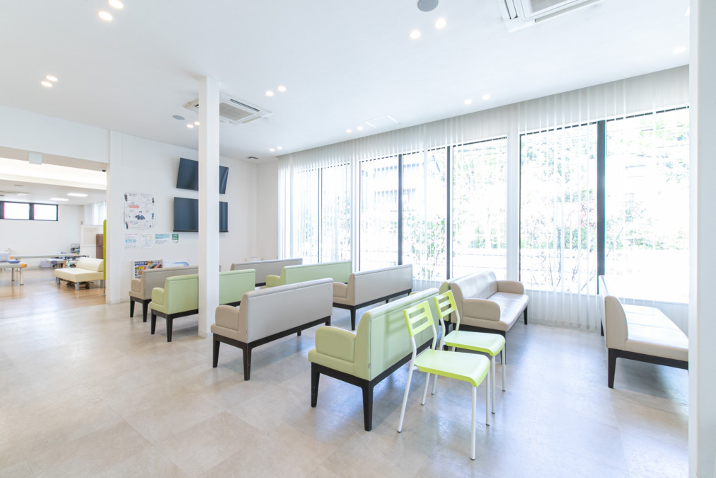 やら整形外科（医療事務/受付の求人）の写真4枚目：