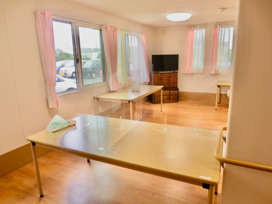 ヒューマンケアメゾン藤沢ちょうごの里(調理師/調理スタッフの求人)の写真2枚目:ご利用者様の状況に合わせて、刻んだりなどを行っていただきます。