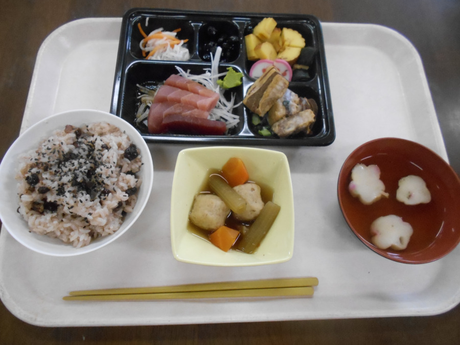 社会福祉法人 黎明会 花づな(調理師/調理スタッフの求人)の写真3枚目: