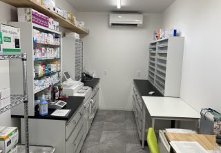 ユーカリ薬局（薬剤師の求人）の写真2枚目：ユーカリ薬局の内観