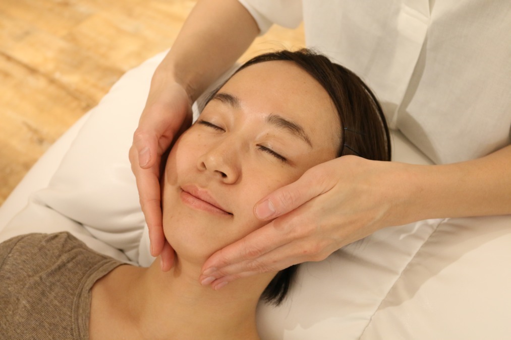 ウィメンズ整体サロン パウワウマロニエゲート銀座3店(整体師の求人)の写真2枚目: