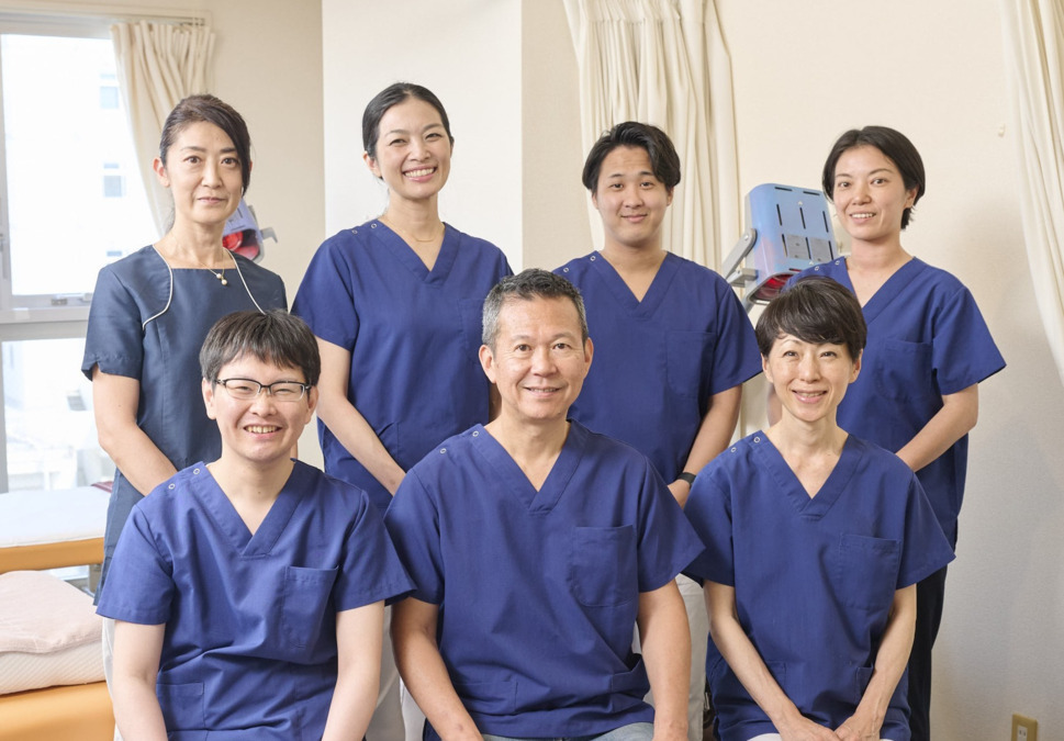 アキュラ鍼灸院の写真2枚目:スタッフ集合写真