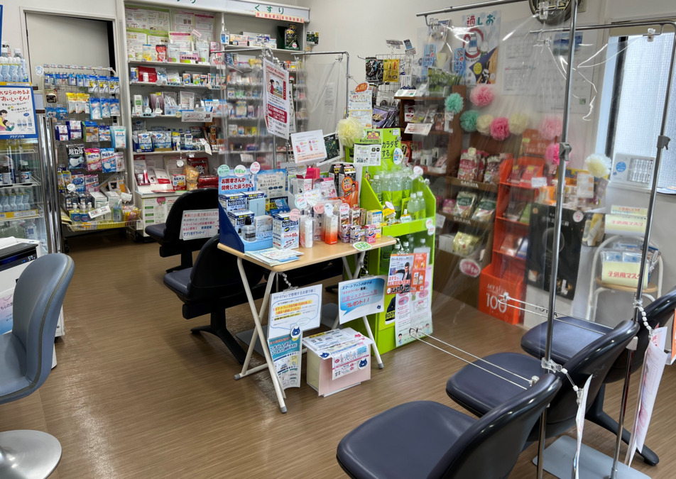 ファーマライズ薬局 八島店（薬剤師の求人）の写真3枚目：八島店　待合室