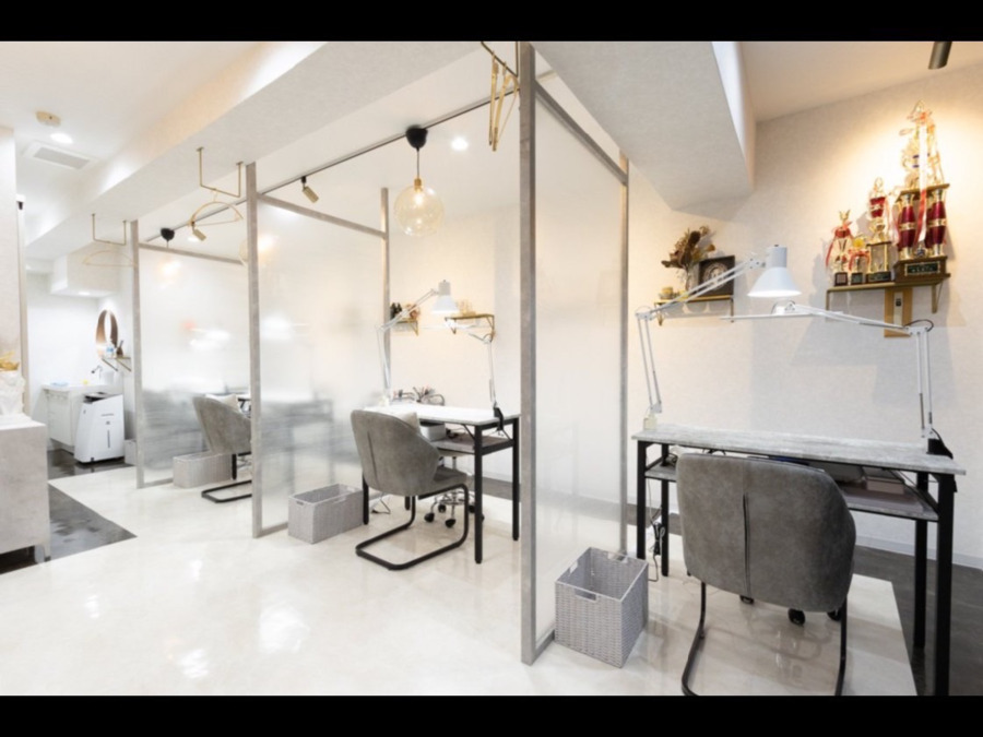 nail salon biotope+銀座本店、7丁目店の写真9枚目：