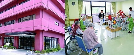 介護老人保健施設たちばな苑（管理栄養士/栄養士の求人）の写真3枚目：ご応募お待ちしております♪