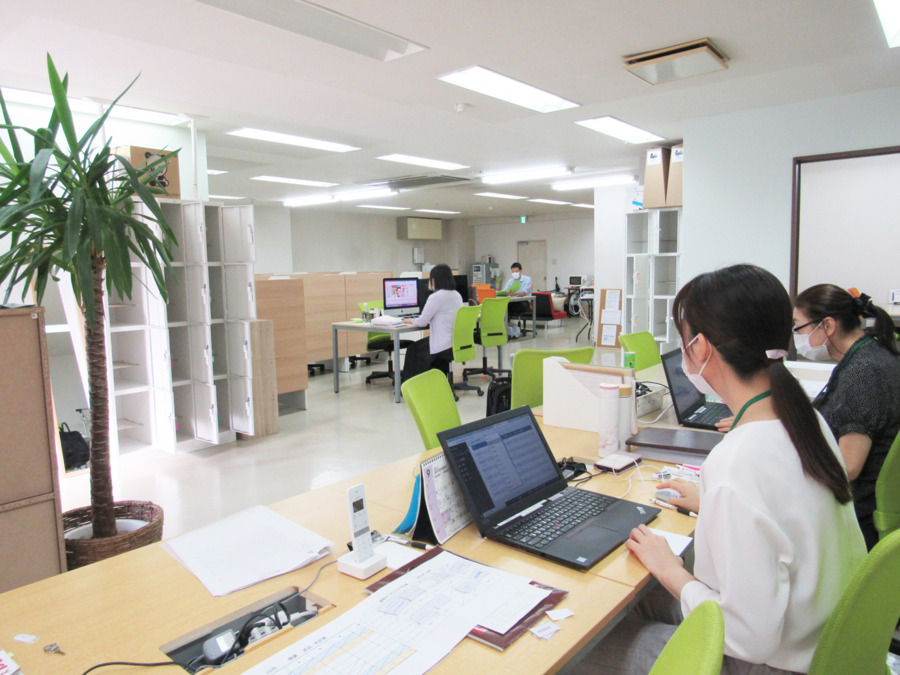 ウーカ・ウーカの写真2枚目: