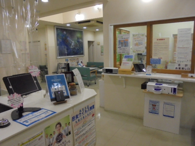 奧秋内科医院の写真5枚目：待合室の一つです