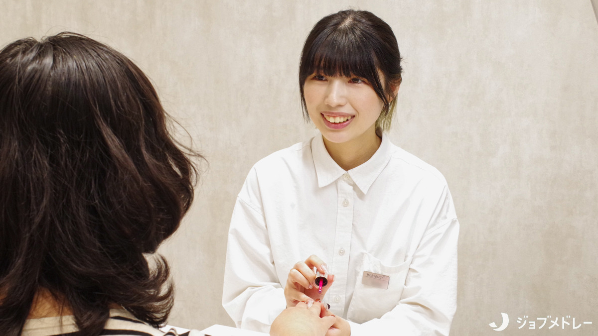 ヘブンリープラス＋  Luz湘南辻堂店（ネイリストの求人）の写真12枚目：お悩みや希望に合わせてご提案を行っています