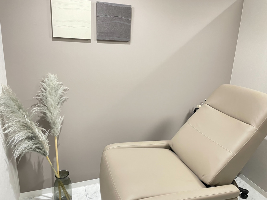 アイブロウサロンI'ck 博多店【眉毛専門店】の写真3枚目:個室での施術になります