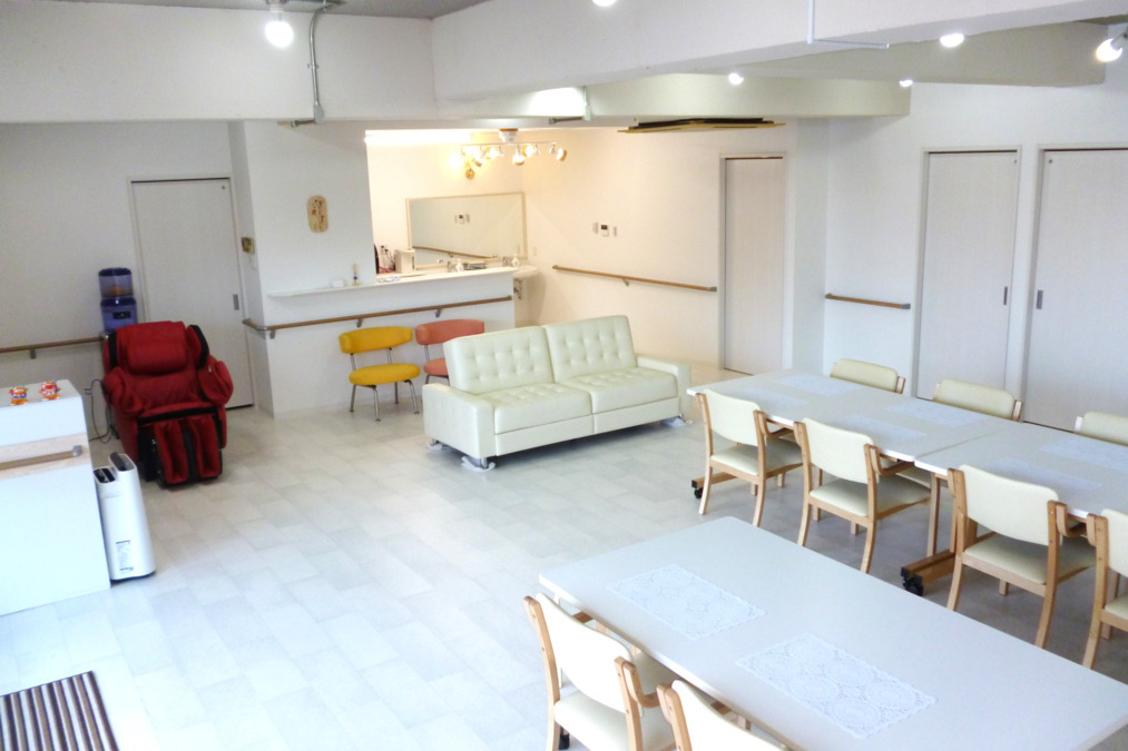 栄町デイサービスの写真15枚目：快適な空間でオモテナシ