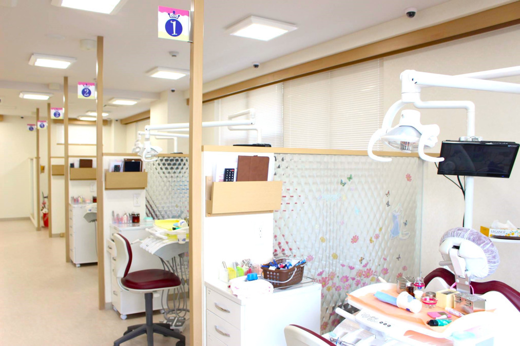 松戸ありす歯科（歯科衛生士の求人）の写真3枚目：診療室です