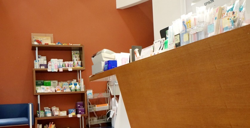 桜ヶ丘デンタルクリニックの写真2枚目:受付です